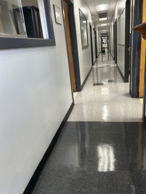 Commercial Cleaning in Pasadena, TX (1)