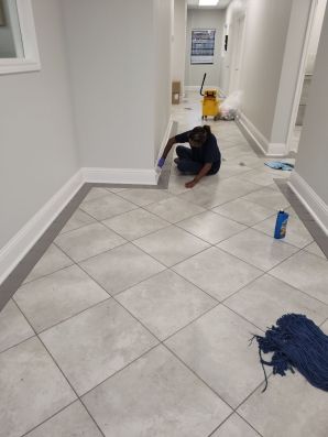 Office Cleaning in Pasadena, TX (5)